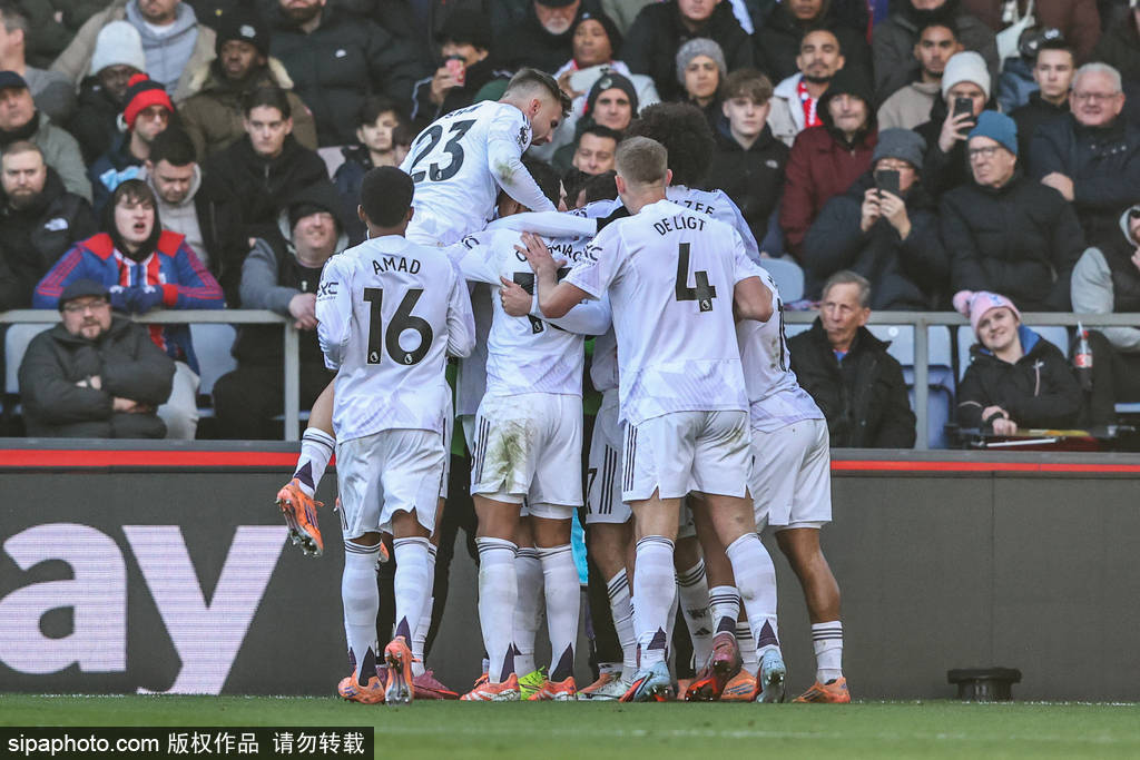 什么是“博彩中的情绪过载”？解析为何理智在第三次“梭哈”后彻底消失。（博彩里的情绪过载：为何第三次梭哈后理性彻底失守）